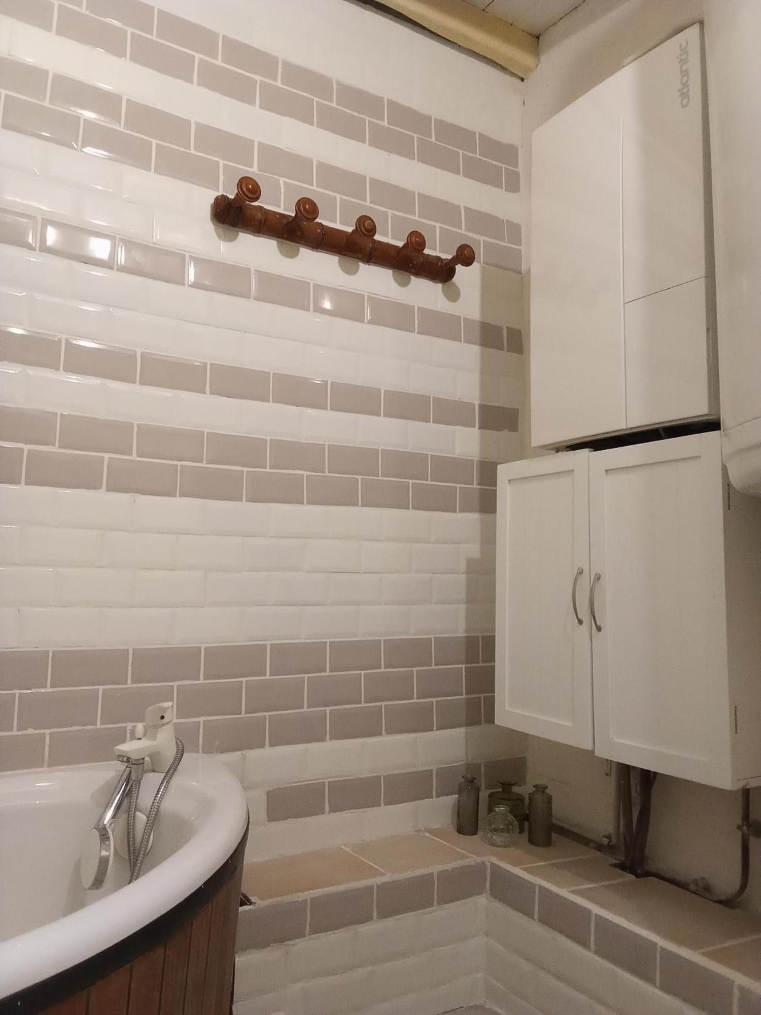 La Grille Fleurie, Chambres D'Hote Chez L'Habitant Arthonnay Ngoại thất bức ảnh
